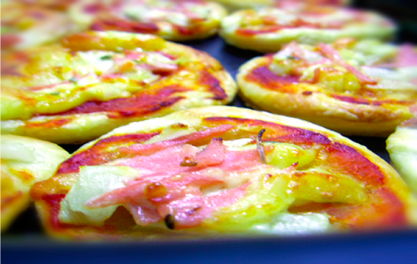 Mini Pizza Folhada
